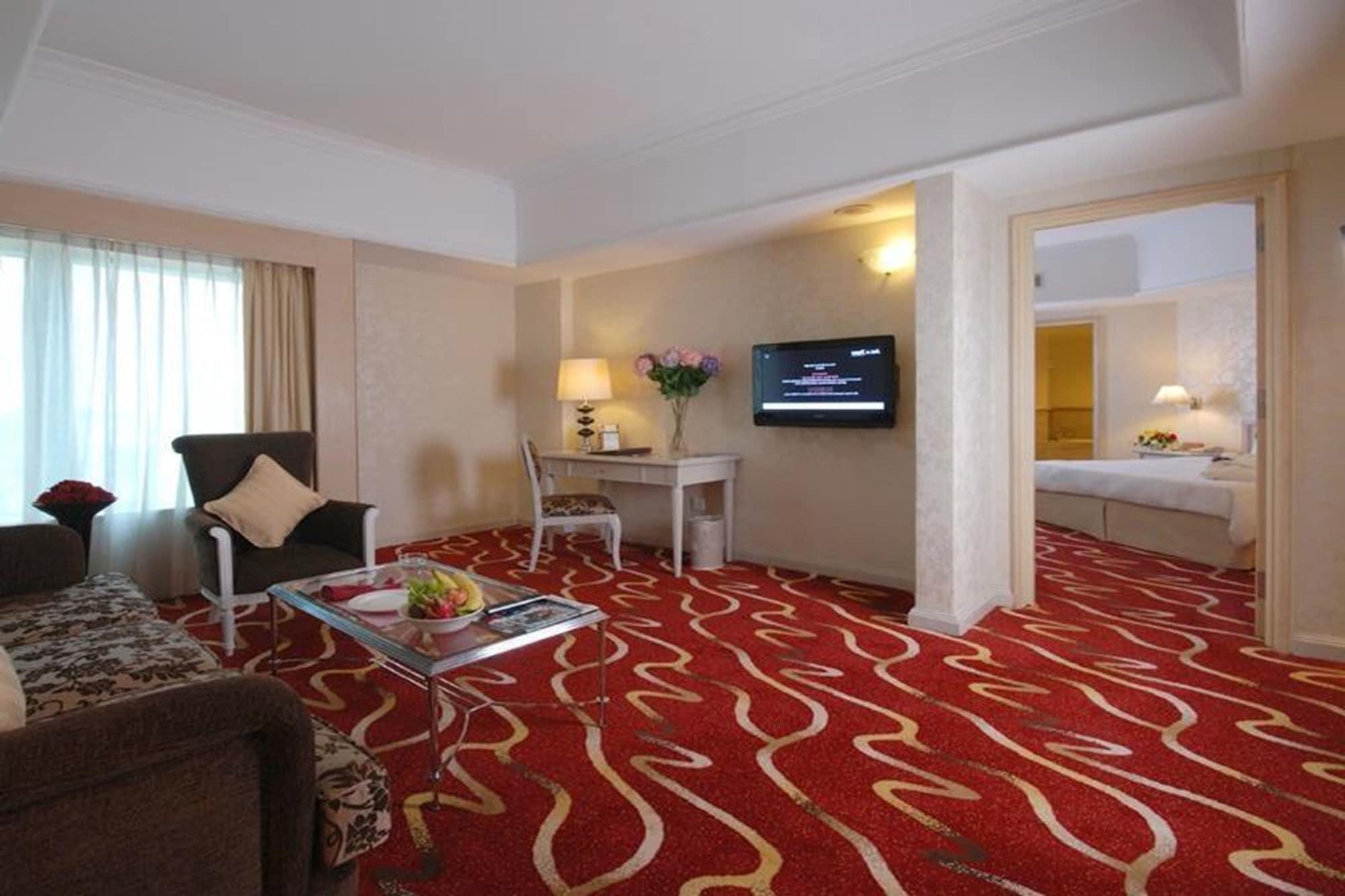 Berjaya Waterfront Hotel, 4* Johor Bahru