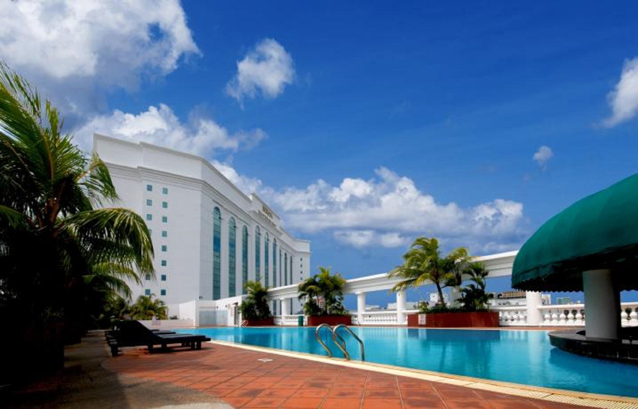 Hotel Berjaya Waterfront Hotel,