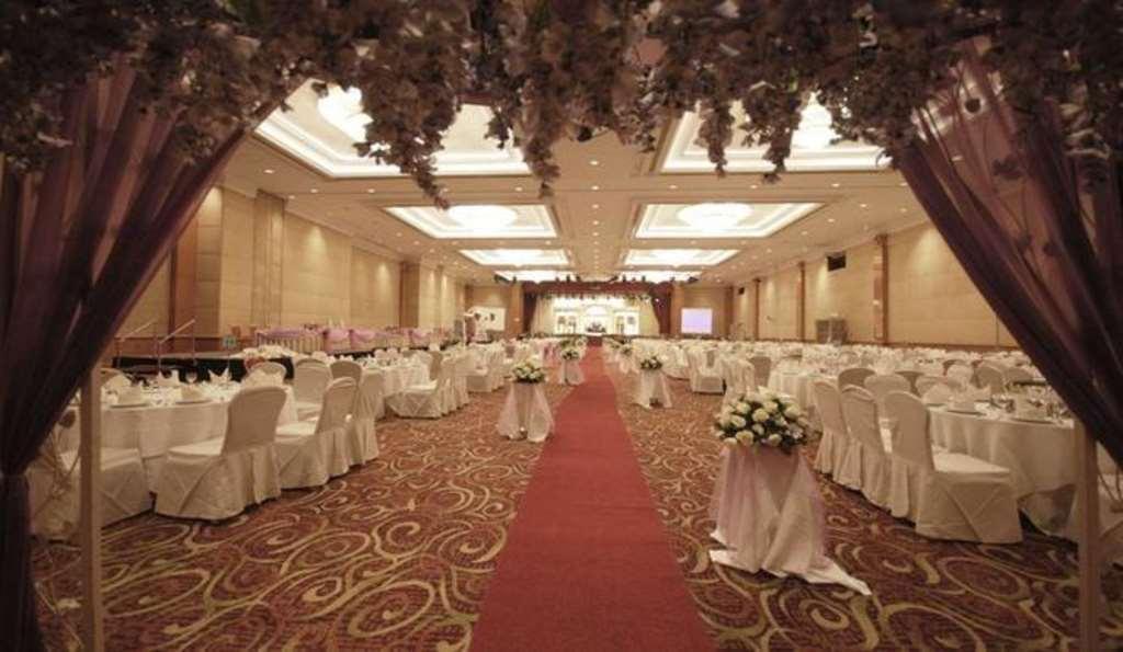 Berjaya Waterfront Hotel, 4* Johor Bahru