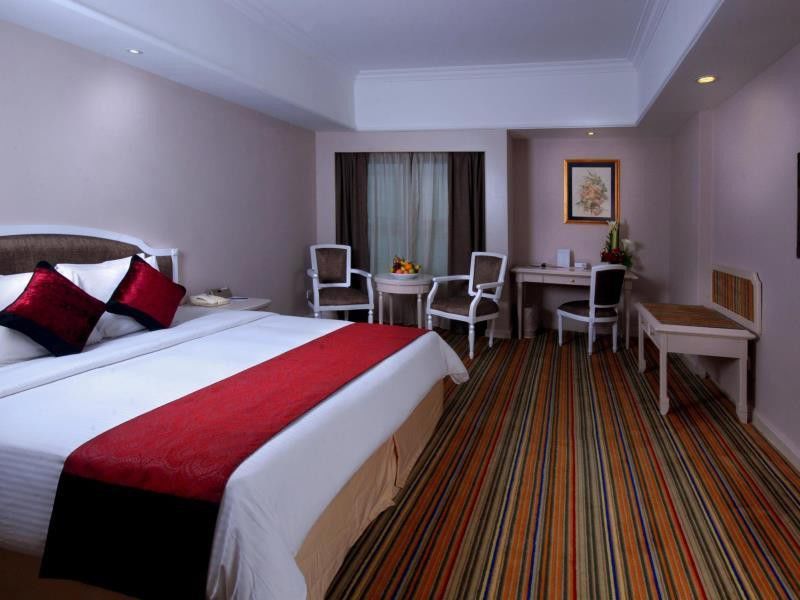 Berjaya Waterfront Hotel,